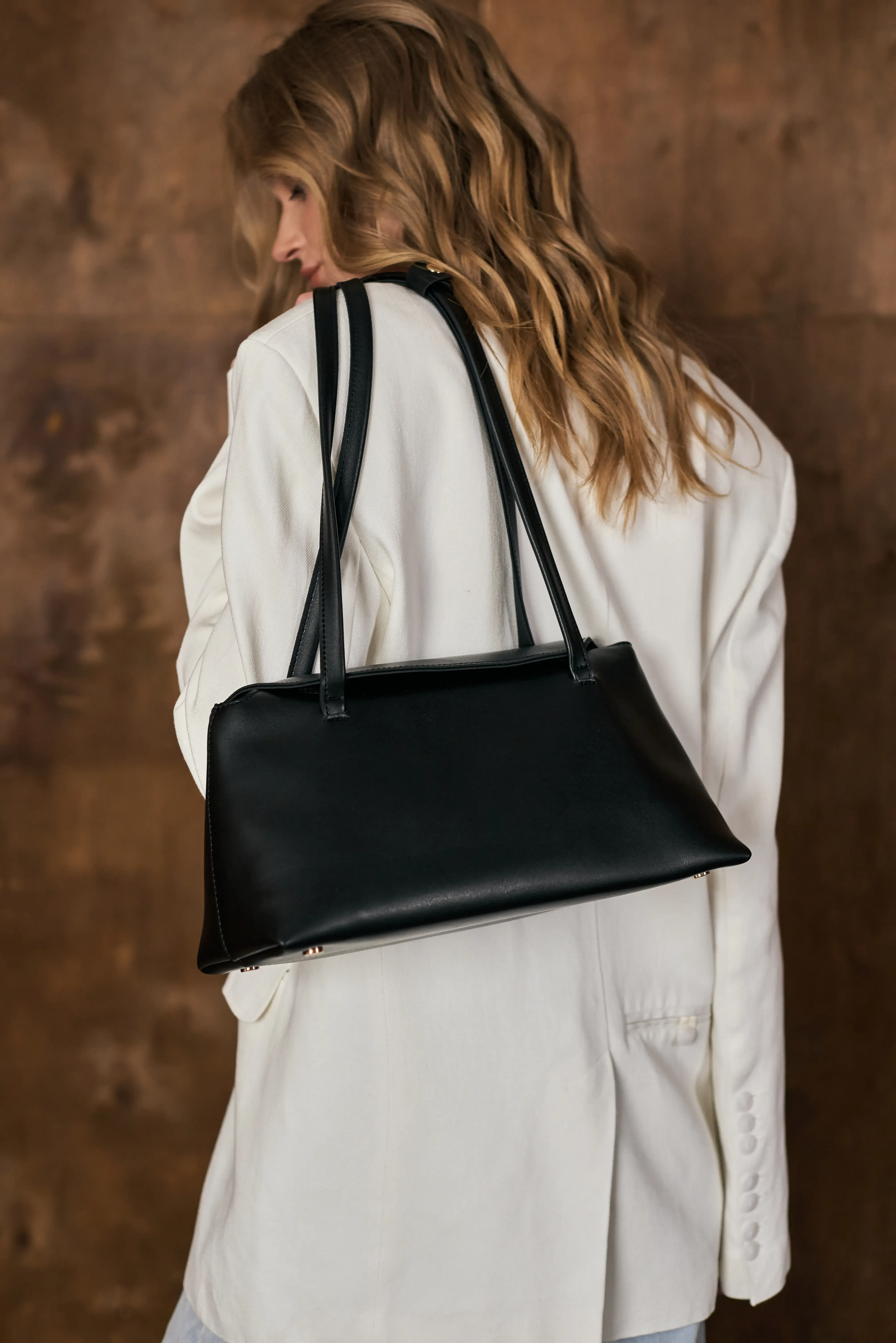 STELLA BLACK NEW
